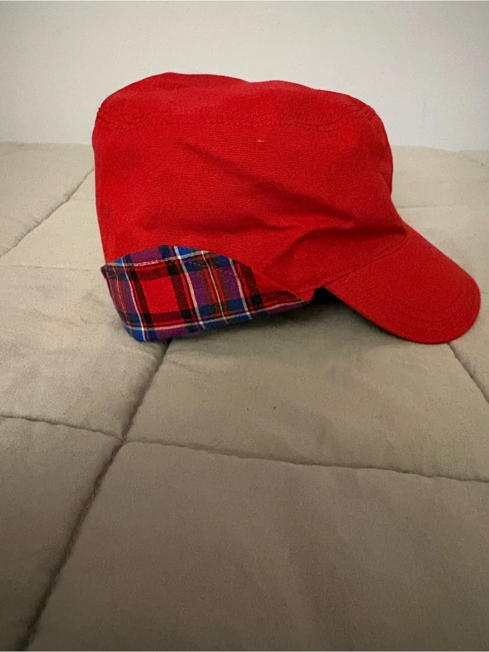 New without tags, Crazy 8 plaid/red hat for toddlers, size 4T-5T